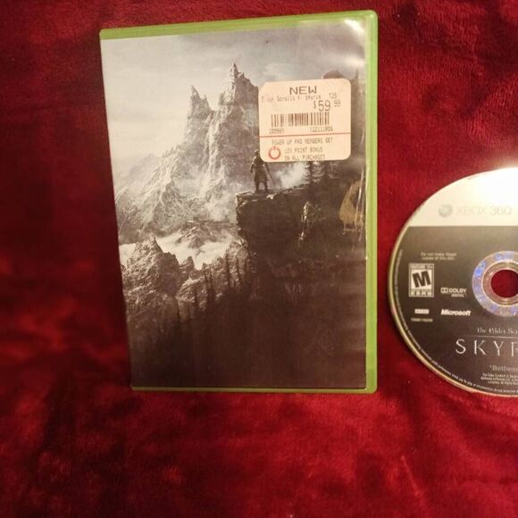 Skyrim for the X-Box 360 - Picture 3 of 4